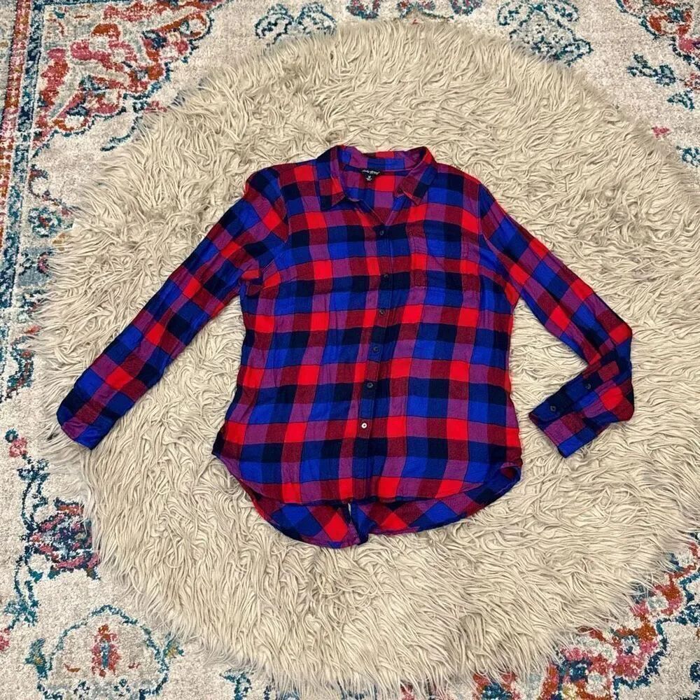 Lucky brand button down flannel size medium